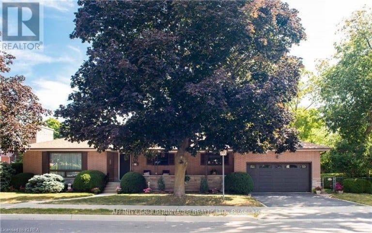 30 ADELAIDE STREET S, Kawartha Lakes (Lindsay), Ontario, K9V3J7