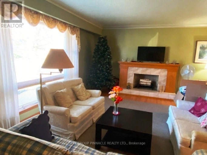 30 ADELAIDE STREET S, Kawartha Lakes (Lindsay), Ontario, K9V3J7