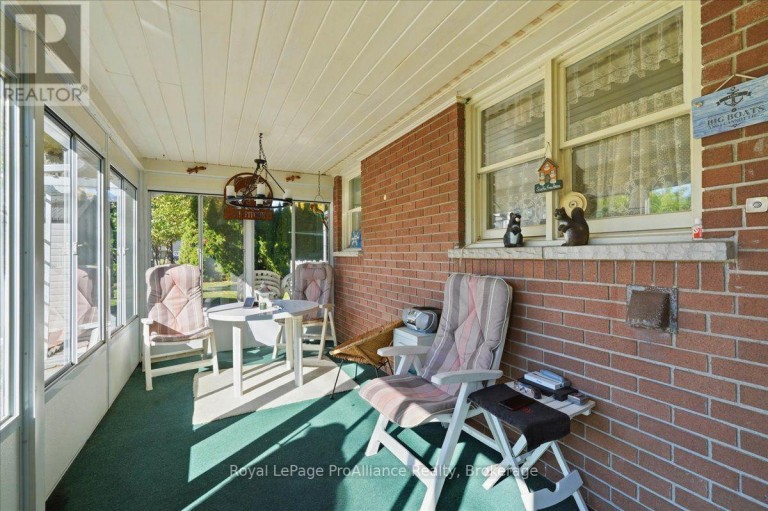 9 PARKVIEW HEIGHTS, Quinte West (Trenton Ward), Ontario, K8V5L9