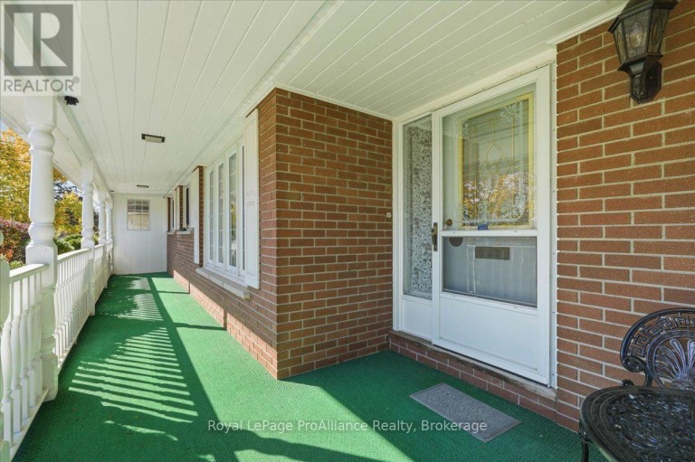 9 PARKVIEW HEIGHTS, Quinte West (Trenton Ward), Ontario, K8V5L9
