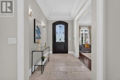 110 MUNRO BOULEVARD Toronto (St. Andrew-Windfields) Ontario photo 4