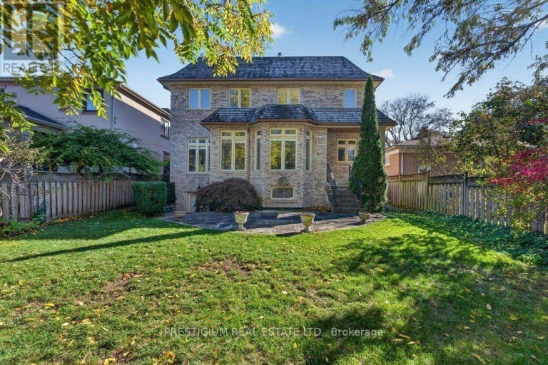 110 MUNRO BOULEVARD, Toronto (St. Andrew-Windfields), Ontario, M2P1C6