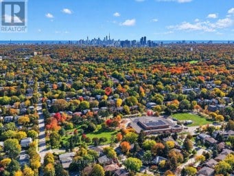 110 MUNRO BOULEVARD Toronto (St. Andrew-Windfields) Ontario photo 48