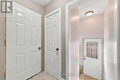 374 NIPIGON STREET Oshawa (McLaughlin) Ontario photo 5