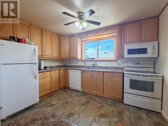 21 LARCH STREET, Highlands East (Bicroft Ward), Ontario, K0L1M0