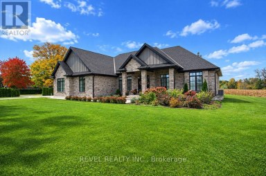 572 CONCESSION 6 TOWNSEND Norfolk (Waterford) Ontario photo 1