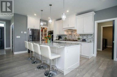 572 CONCESSION 6 TOWNSEND Norfolk (Waterford) Ontario photo 10