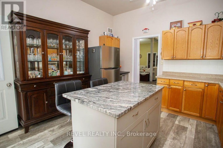572 CONCESSION 6 TOWNSEND, Norfolk (Waterford), Ontario, N0E1Y0