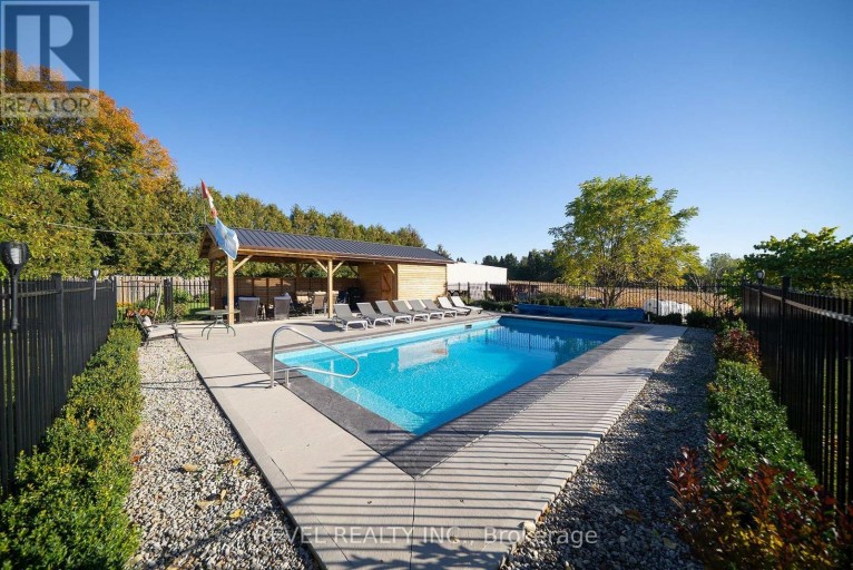 572 CONCESSION 6 TOWNSEND, Norfolk (Waterford), Ontario, N0E1Y0