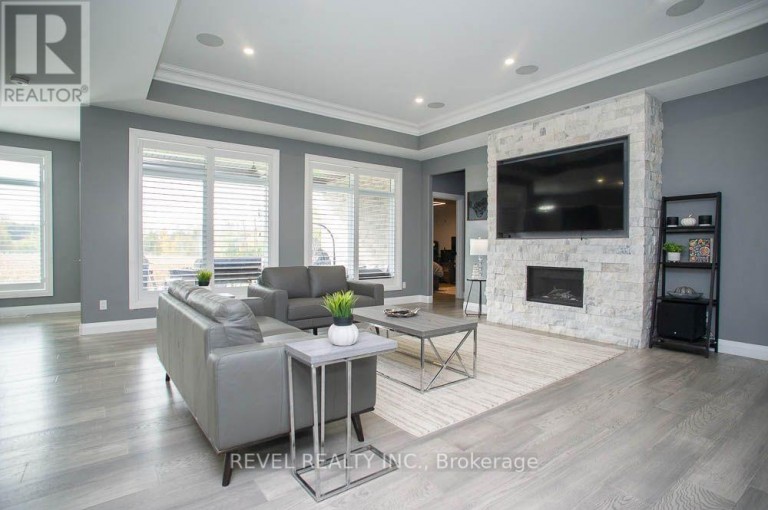 572 CONCESSION 6 TOWNSEND, Norfolk (Waterford), Ontario, N0E1Y0