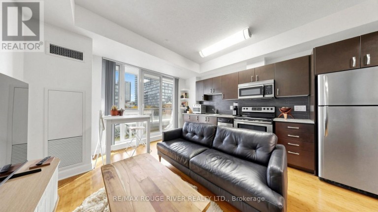 322 - 25 COLE STREET, Toronto (Regent Park), Ontario, M5A4M3