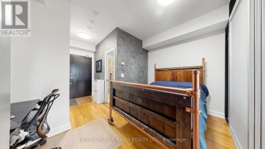 322 - 25 COLE STREET Toronto (Regent Park) Ontario photo 8