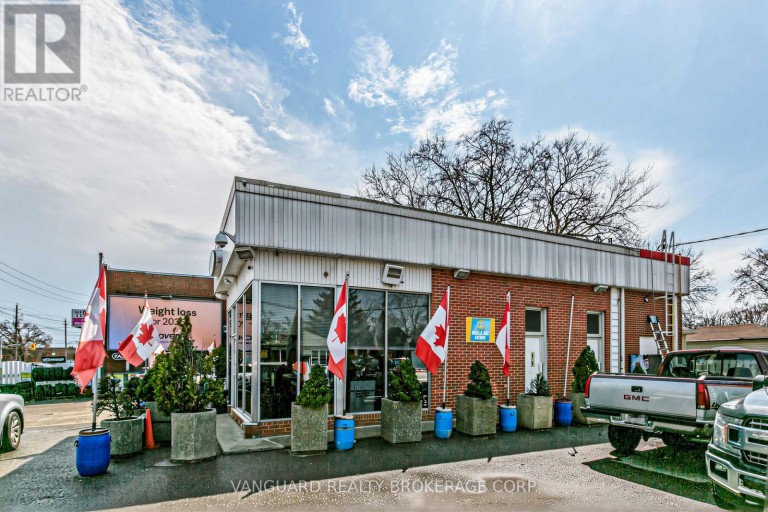 1772 JANE STREET, Toronto (Weston), Ontario, M9N2T1