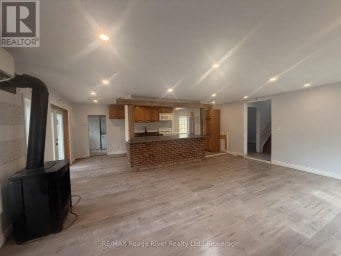 11 EDGEWOOD DRIVE Kawartha Lakes (Verulam) Ontario photo 10