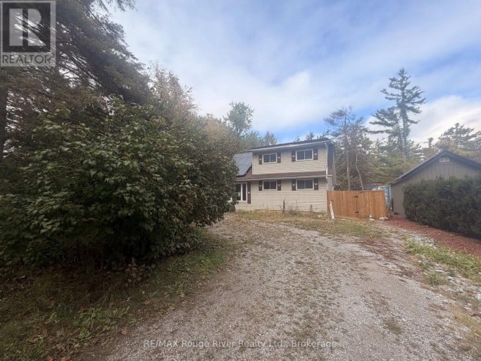 11 EDGEWOOD DRIVE, Kawartha Lakes (Verulam), Ontario, K0M1N0