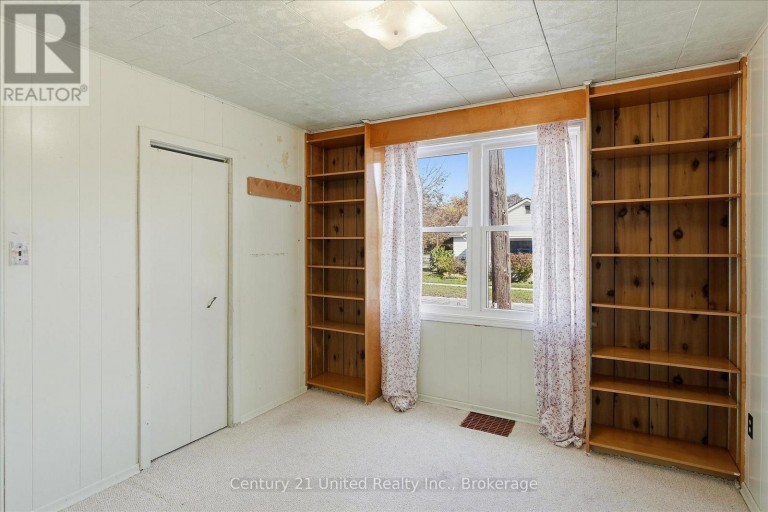 509 BONACCORD STREET, Peterborough (Town Ward 3), Ontario, K9H3A8