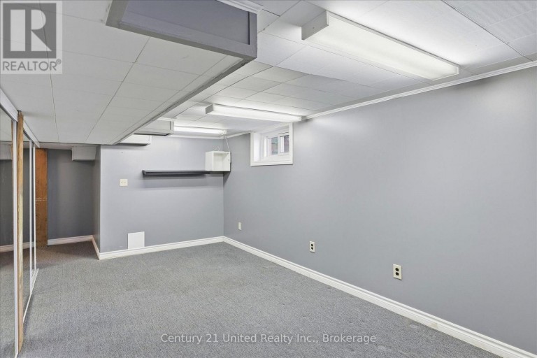 509 BONACCORD STREET, Peterborough (Town Ward 3), Ontario, K9H3A8