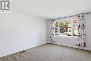 509 BONACCORD STREET Peterborough (Town Ward 3) Ontario photo 8