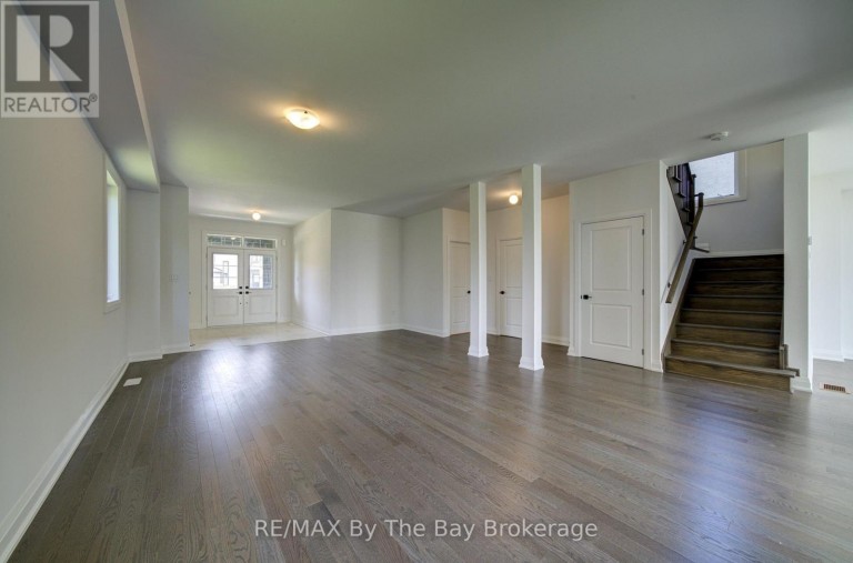 56 AMBER DRIVE, Wasaga Beach, Ontario, L9Z0R9