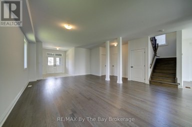 56 AMBER DRIVE Wasaga Beach Ontario photo 13