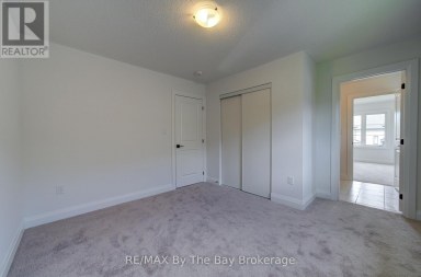 56 AMBER DRIVE Wasaga Beach Ontario photo 26