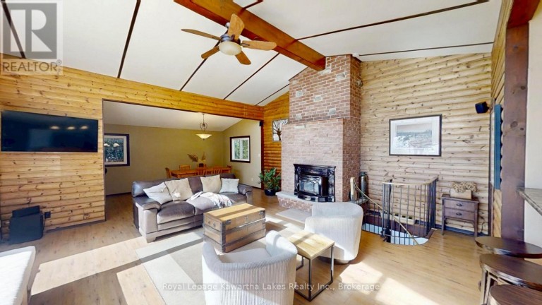 18 LAKEVIEW BOULEVARD, Kawartha Lakes (Little Britain), Ontario, K0M2C0