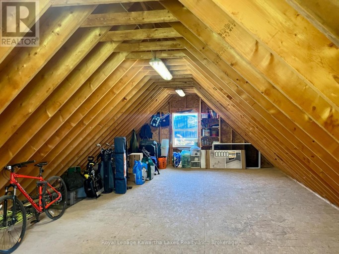 18 LAKEVIEW BOULEVARD, Kawartha Lakes (Little Britain), Ontario, K0M2C0