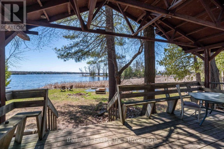 52 TOTEM HEIGHTS ROAD, Curve Lake First Nation 35, Ontario, K0L1R0