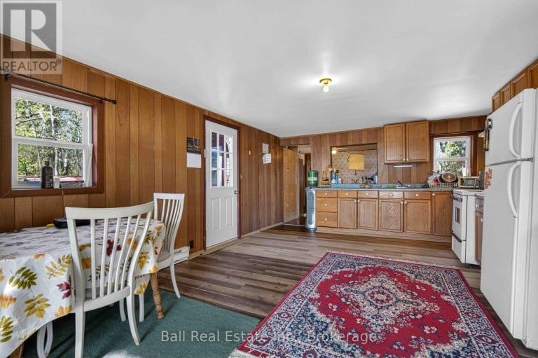52 TOTEM HEIGHTS ROAD, Curve Lake First Nation 35, Ontario, K0L1R0