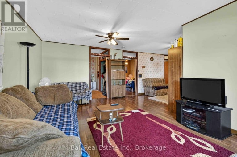 52 TOTEM HEIGHTS ROAD, Curve Lake First Nation 35, Ontario, K0L1R0