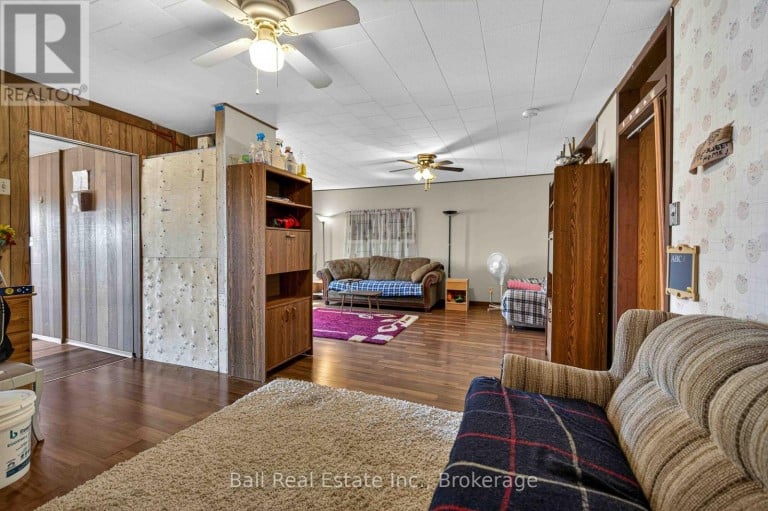 52 TOTEM HEIGHTS ROAD, Curve Lake First Nation 35, Ontario, K0L1R0