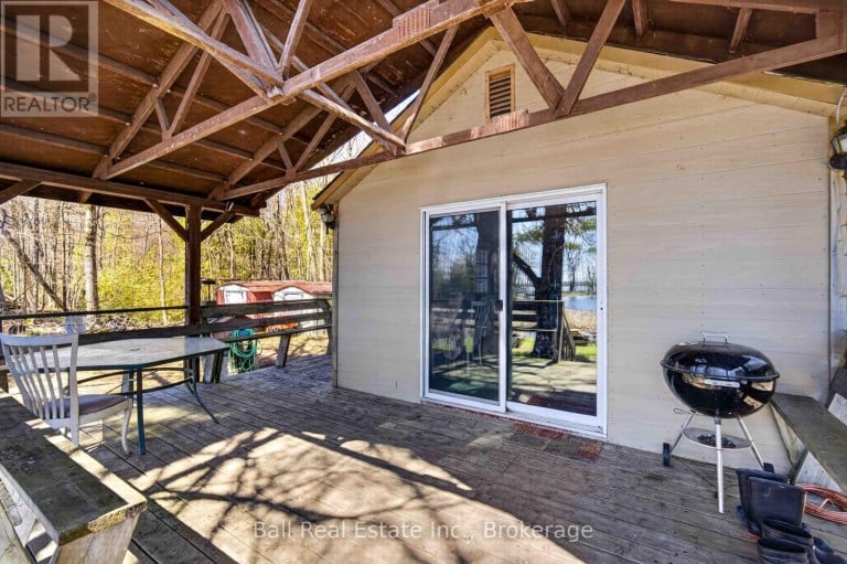 52 TOTEM HEIGHTS ROAD, Curve Lake First Nation 35, Ontario, K0L1R0