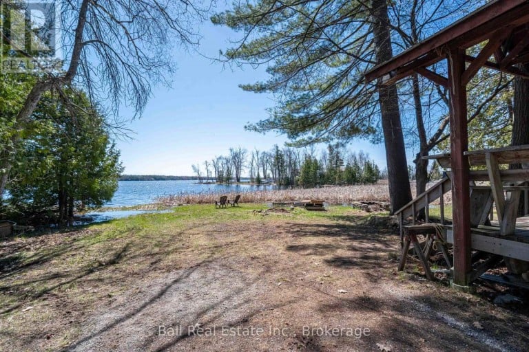 52 TOTEM HEIGHTS ROAD, Curve Lake First Nation 35, Ontario, K0L1R0
