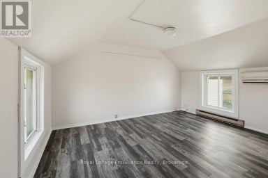 533 AVONLOUGH ROAD Belleville (Belleville Ward) Ontario photo 38