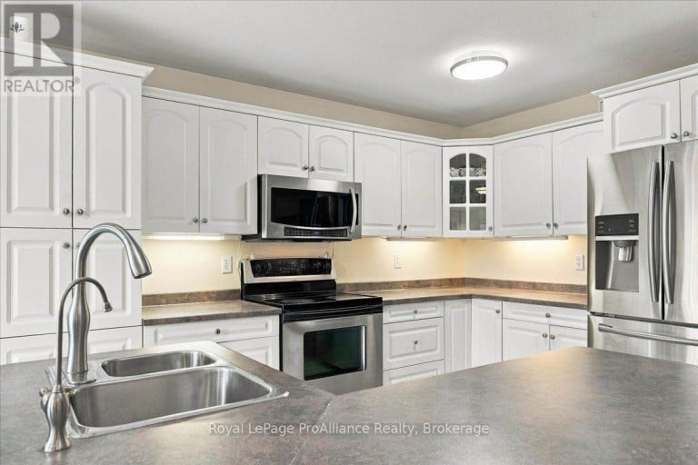 99 MCKENZIE STREET, Centre Hastings, Ontario, K0K2K0
