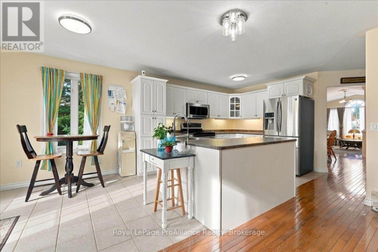 99 MCKENZIE STREET, Centre Hastings, Ontario, K0K2K0