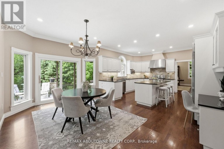 437 CAIRNCROFT ROAD, Oakville (MO Morrison), Ontario, L6J4N1