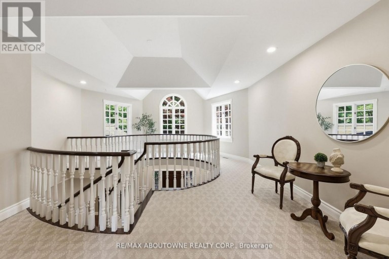 437 CAIRNCROFT ROAD, Oakville (MO Morrison), Ontario, L6J4N1