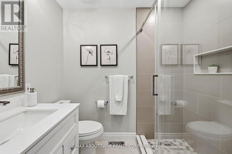 437 CAIRNCROFT ROAD, Oakville (MO Morrison), Ontario, L6J4N1