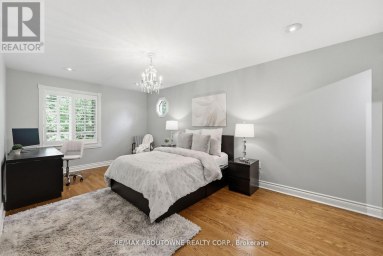 437 CAIRNCROFT ROAD Oakville (MO Morrison) Ontario photo 34
