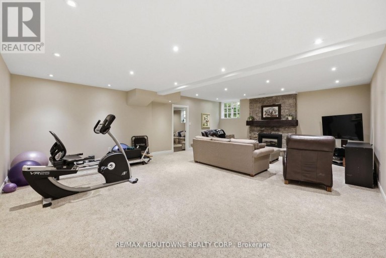 437 CAIRNCROFT ROAD, Oakville (MO Morrison), Ontario, L6J4N1