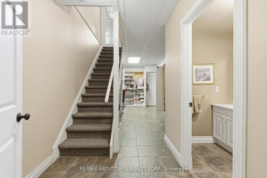 437 CAIRNCROFT ROAD Oakville (MO Morrison) Ontario photo 43
