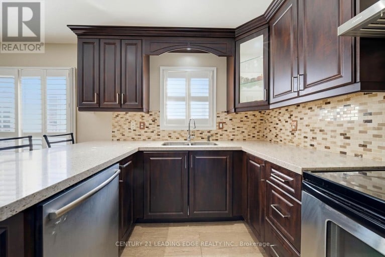 13 BOULDERBROOK DRIVE, Toronto (Rouge), Ontario, M1X2B9