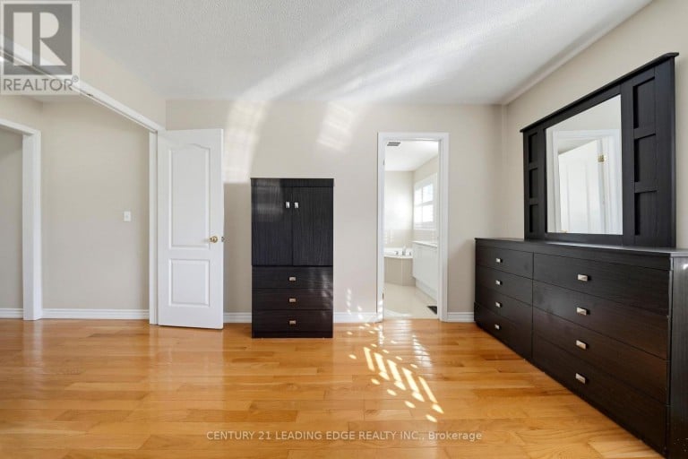 13 BOULDERBROOK DRIVE, Toronto (Rouge), Ontario, M1X2B9