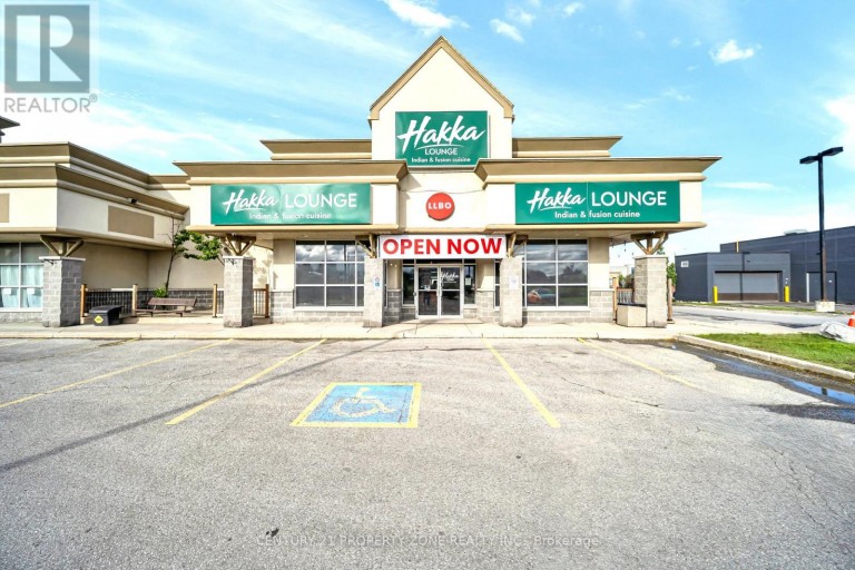 12 - 120 QUEEN PLATE DRIVE, Toronto (West Humber-Clairville), Ontario, M9W0B4