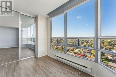 1206 - 330 MILL STREET S Brampton (Brampton South) Ontario photo 14
