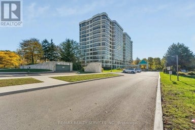 1206 - 330 MILL STREET S Brampton (Brampton South) Ontario photo 2