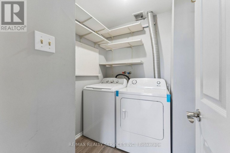 1206 - 330 MILL STREET S, Brampton (Brampton South), Ontario, L6Y3V3
