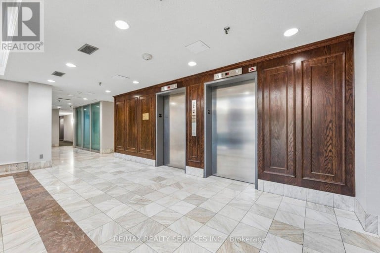 1206 - 330 MILL STREET S, Brampton (Brampton South), Ontario, L6Y3V3