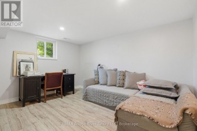 42 ANSON AVENUE Toronto (Cliffcrest) Ontario photo 25